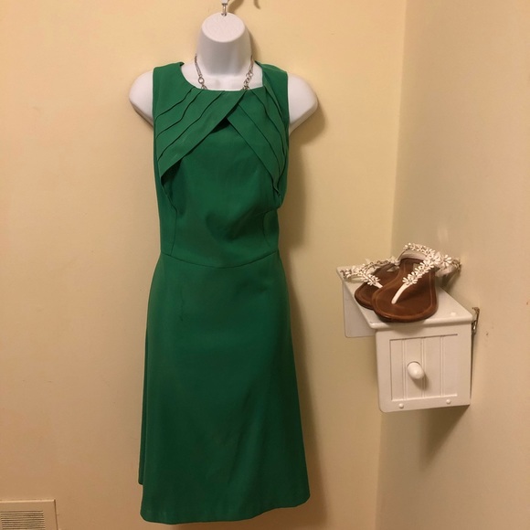 green dress size 20
